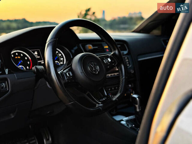 Серый Фольксваген Гольф Р, объемом двигателя 2 л и пробегом 155 тыс. км за 22900 $, фото 20 на Automoto.ua