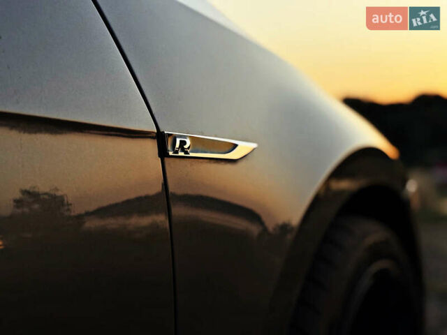 Серый Фольксваген Гольф Р, объемом двигателя 2 л и пробегом 155 тыс. км за 22900 $, фото 14 на Automoto.ua