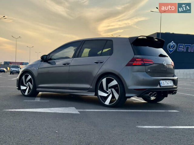 Серый Фольксваген Гольф Р, объемом двигателя 1.98 л и пробегом 142 тыс. км за 19999 $, фото 32 на Automoto.ua