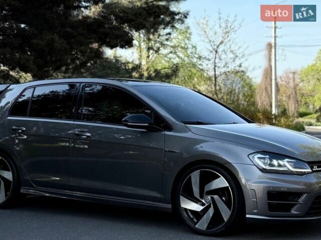 Серый Фольксваген Гольф Р, объемом двигателя 1.98 л и пробегом 142 тыс. км за 18500 $, фото 12 на Automoto.ua