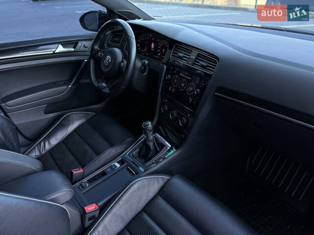 Серый Фольксваген Гольф Р, объемом двигателя 1.97 л и пробегом 143 тыс. км за 23999 $, фото 106 на Automoto.ua