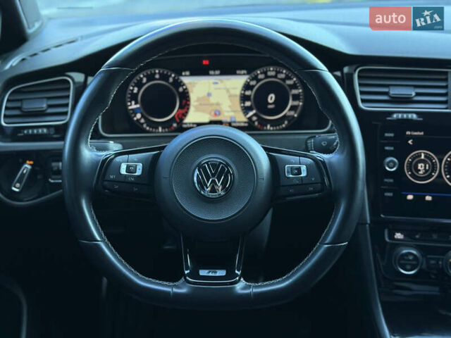Серый Фольксваген Гольф Р, объемом двигателя 1.97 л и пробегом 143 тыс. км за 23999 $, фото 54 на Automoto.ua