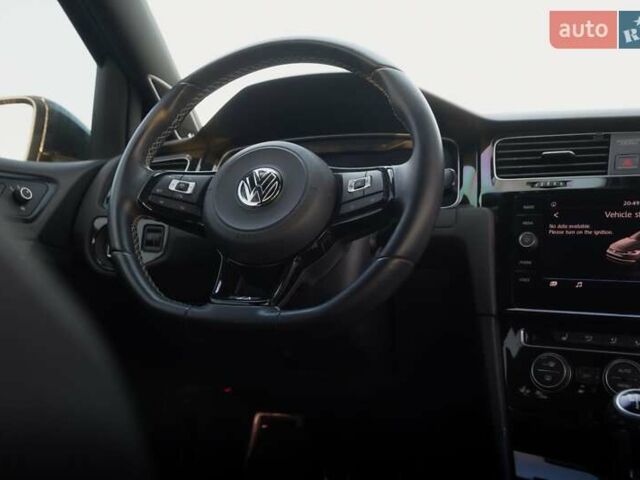Серый Фольксваген Гольф Р, объемом двигателя 1.97 л и пробегом 139 тыс. км за 24000 $, фото 31 на Automoto.ua