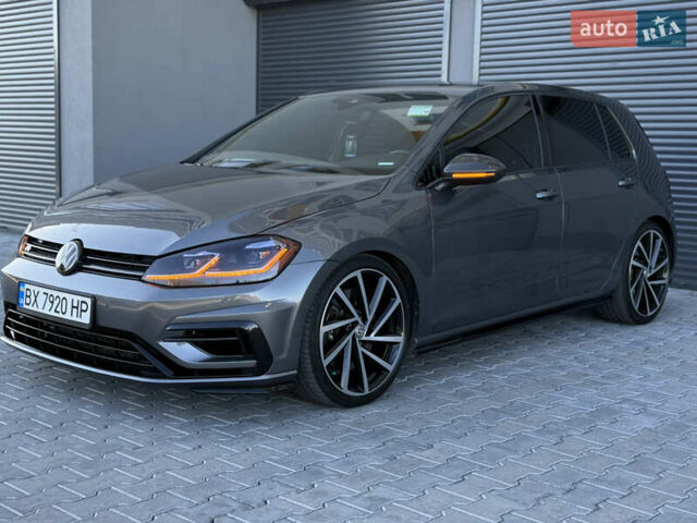 Серый Фольксваген Гольф Р, объемом двигателя 1.97 л и пробегом 143 тыс. км за 23999 $, фото 10 на Automoto.ua