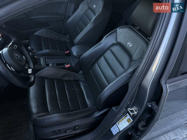 Серый Фольксваген Гольф Р, объемом двигателя 1.97 л и пробегом 143 тыс. км за 23999 $, фото 91 на Automoto.ua