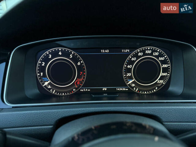 Серый Фольксваген Гольф Р, объемом двигателя 1.97 л и пробегом 143 тыс. км за 23999 $, фото 53 на Automoto.ua