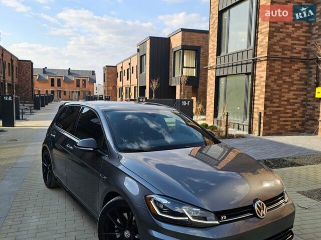 Сірий Фольксваген Гольф Р, об'ємом двигуна 1.97 л та пробігом 95 тис. км за 26000 $, фото 4 на Automoto.ua