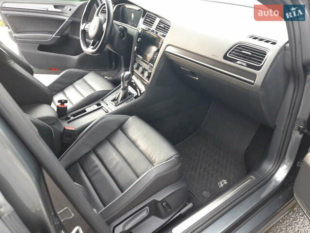 Сірий Фольксваген Гольф Р, об'ємом двигуна 1.97 л та пробігом 51 тис. км за 26900 $, фото 23 на Automoto.ua