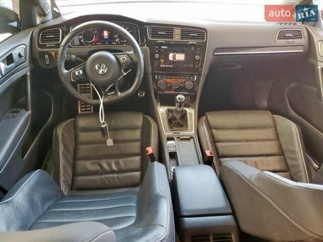 Сірий Фольксваген Гольф Р, об'ємом двигуна 2 л та пробігом 91 тис. км за 18000 $, фото 7 на Automoto.ua