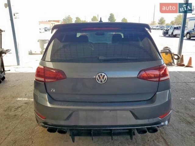 Сірий Фольксваген Гольф Р, об'ємом двигуна 2 л та пробігом 91 тис. км за 18000 $, фото 5 на Automoto.ua