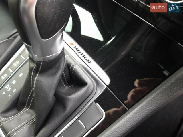 Сірий Фольксваген Гольф Р, об'ємом двигуна 1.97 л та пробігом 51 тис. км за 26900 $, фото 28 на Automoto.ua