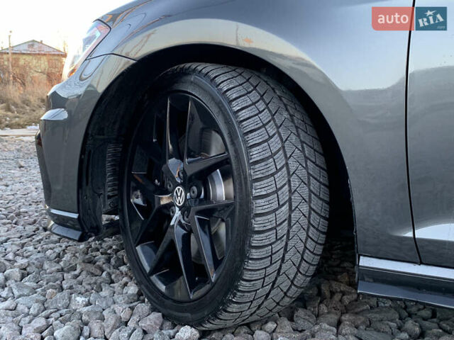 Сірий Фольксваген Гольф Р, об'ємом двигуна 2 л та пробігом 134 тис. км за 25500 $, фото 29 на Automoto.ua