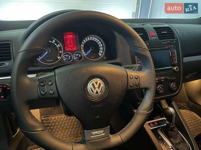 Синий Фольксваген Гольф Р, объемом двигателя 3.19 л и пробегом 172 тыс. км за 29000 $, фото 16 на Automoto.ua