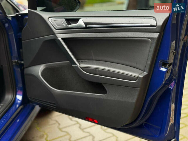 Синий Фольксваген Гольф Р, объемом двигателя 2 л и пробегом 123 тыс. км за 18500 $, фото 70 на Automoto.ua