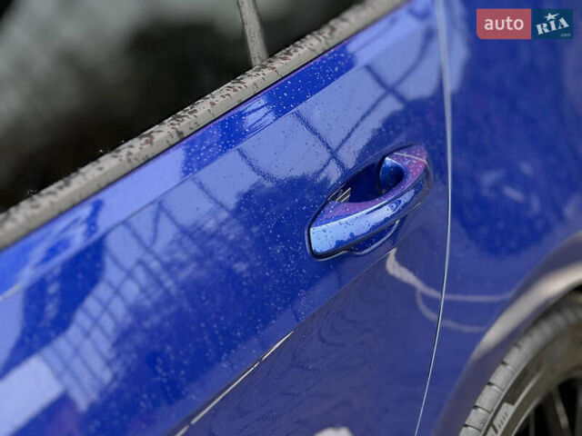 Синий Фольксваген Гольф Р, объемом двигателя 2 л и пробегом 123 тыс. км за 18500 $, фото 12 на Automoto.ua