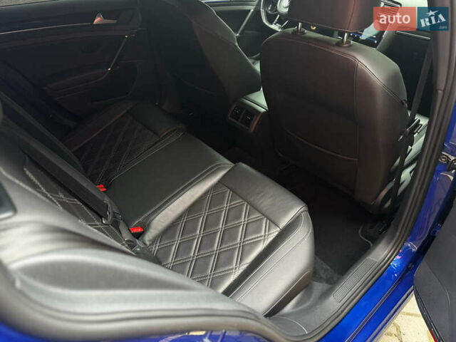 Синий Фольксваген Гольф Р, объемом двигателя 2 л и пробегом 123 тыс. км за 18500 $, фото 71 на Automoto.ua