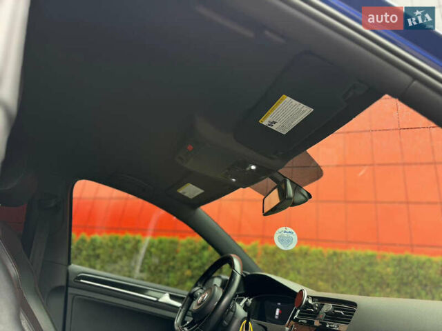 Синий Фольксваген Гольф Р, объемом двигателя 2 л и пробегом 123 тыс. км за 18500 $, фото 78 на Automoto.ua