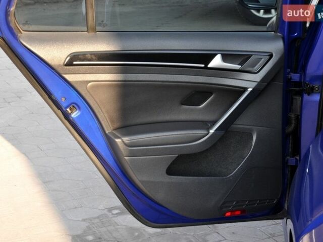 Синій Фольксваген Гольф Р, об'ємом двигуна 2 л та пробігом 144 тис. км за 14999 $, фото 21 на Automoto.ua