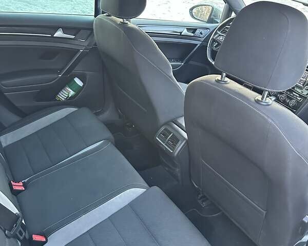 Синій Фольксваген Гольф Р, об'ємом двигуна 1.98 л та пробігом 141 тис. км за 30000 $, фото 16 на Automoto.ua