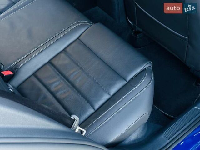 Синій Фольксваген Гольф Р, об'ємом двигуна 2 л та пробігом 67 тис. км за 25500 $, фото 110 на Automoto.ua