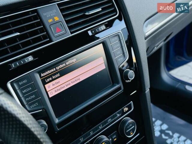 Синій Фольксваген Гольф Р, об'ємом двигуна 2 л та пробігом 67 тис. км за 25500 $, фото 129 на Automoto.ua