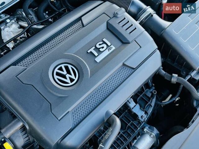 Синій Фольксваген Гольф Р, об'ємом двигуна 2 л та пробігом 67 тис. км за 25500 $, фото 48 на Automoto.ua