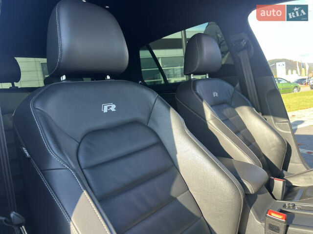 Синий Фольксваген Гольф Р, объемом двигателя 2 л и пробегом 81 тыс. км за 16888 $, фото 56 на Automoto.ua