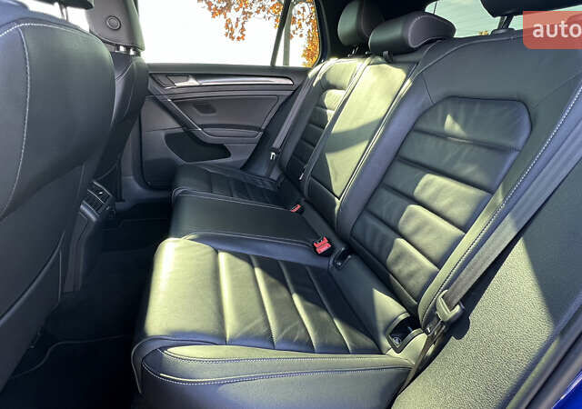 Синий Фольксваген Гольф Р, объемом двигателя 2 л и пробегом 81 тыс. км за 16888 $, фото 38 на Automoto.ua