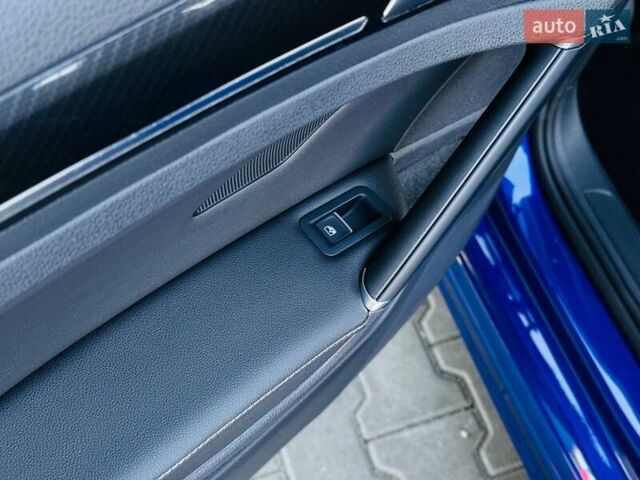 Синій Фольксваген Гольф Р, об'ємом двигуна 2 л та пробігом 67 тис. км за 25500 $, фото 103 на Automoto.ua