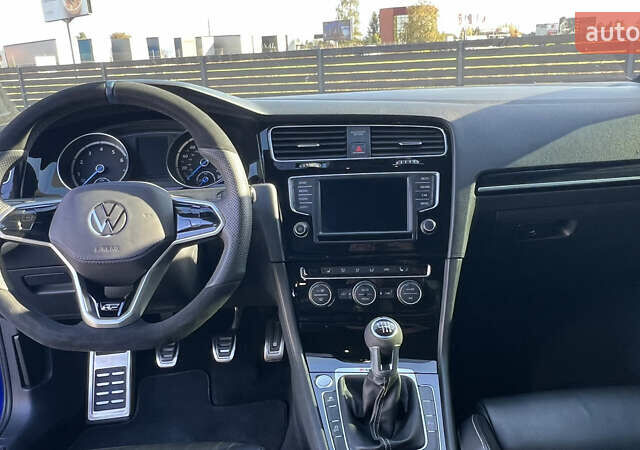 Синий Фольксваген Гольф Р, объемом двигателя 2 л и пробегом 81 тыс. км за 16888 $, фото 40 на Automoto.ua