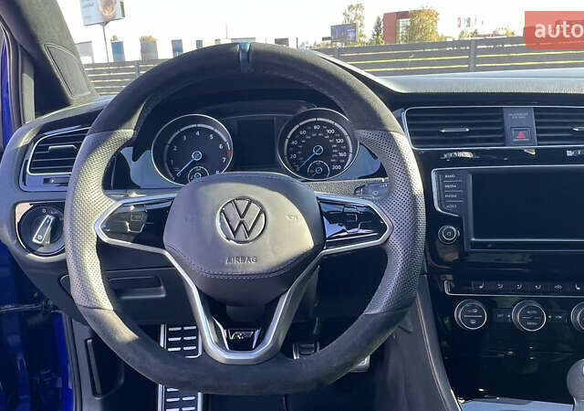 Синий Фольксваген Гольф Р, объемом двигателя 2 л и пробегом 81 тыс. км за 16888 $, фото 42 на Automoto.ua