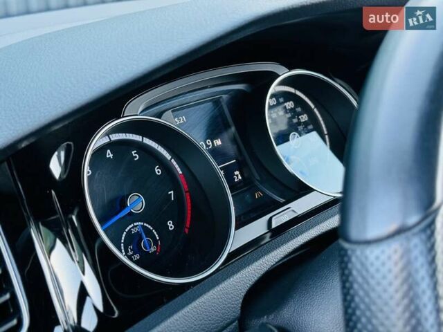 Синій Фольксваген Гольф Р, об'ємом двигуна 2 л та пробігом 67 тис. км за 25500 $, фото 12 на Automoto.ua