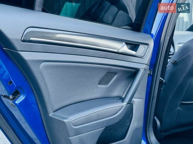 Синій Фольксваген Гольф Р, об'ємом двигуна 2 л та пробігом 67 тис. км за 25500 $, фото 104 на Automoto.ua