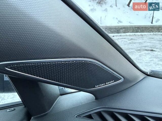 Синій Фольксваген Гольф Р, об'ємом двигуна 1.98 л та пробігом 46 тис. км за 40900 $, фото 15 на Automoto.ua