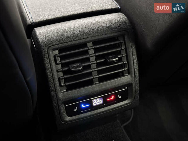 Синій Фольксваген Гольф Р, об'ємом двигуна 1.98 л та пробігом 36 тис. км за 39900 $, фото 29 на Automoto.ua