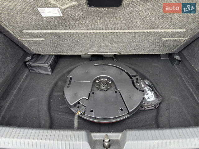 Синій Фольксваген Гольф Р, об'ємом двигуна 2 л та пробігом 60 тис. км за 38300 $, фото 18 на Automoto.ua