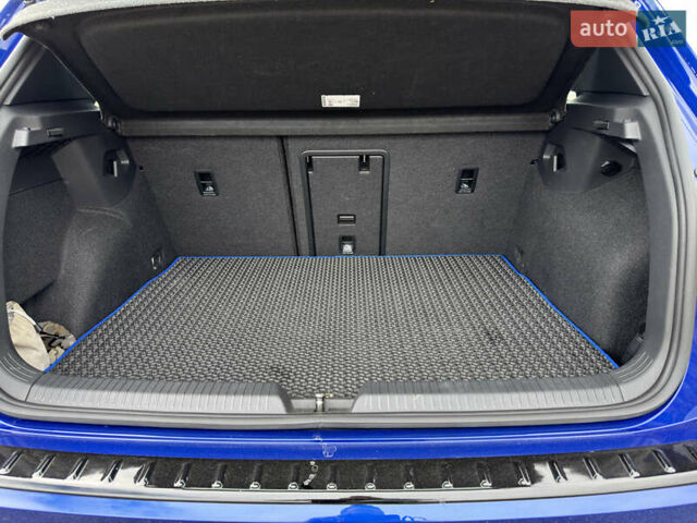 Синій Фольксваген Гольф Р, об'ємом двигуна 2 л та пробігом 60 тис. км за 38300 $, фото 17 на Automoto.ua