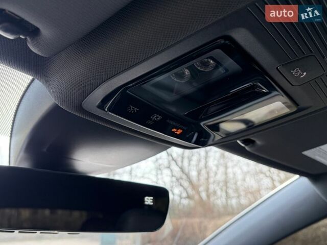 Синій Фольксваген Гольф Р, об'ємом двигуна 1.98 л та пробігом 24 тис. км за 40000 $, фото 45 на Automoto.ua