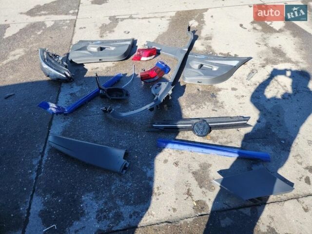 Синій Фольксваген Гольф Р, об'ємом двигуна 1.98 л та пробігом 5 тис. км за 17000 $, фото 11 на Automoto.ua