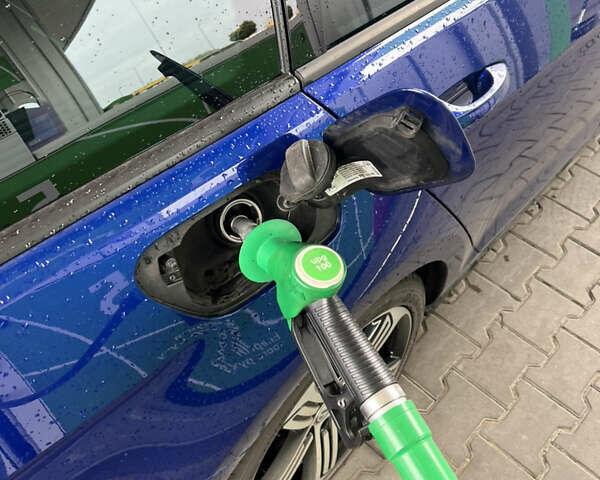 Синий Фольксваген Гольф Р, объемом двигателя 1.98 л и пробегом 285 тыс. км за 24500 $, фото 48 на Automoto.ua