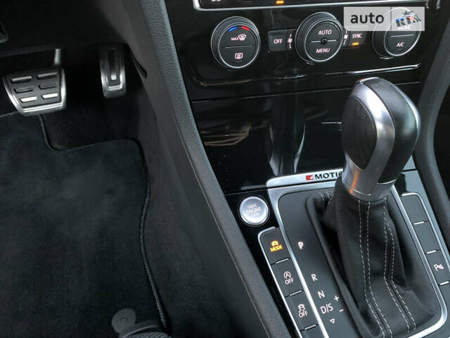 Синий Фольксваген Гольф Р, объемом двигателя 1.98 л и пробегом 285 тыс. км за 24500 $, фото 10 на Automoto.ua