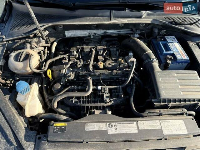 Зеленый Фольксваген Гольф Р, объемом двигателя 1.98 л и пробегом 145 тыс. км за 25500 $, фото 32 на Automoto.ua