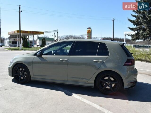 Зеленый Фольксваген Гольф Р, объемом двигателя 2 л и пробегом 155 тыс. км за 22500 $, фото 5 на Automoto.ua