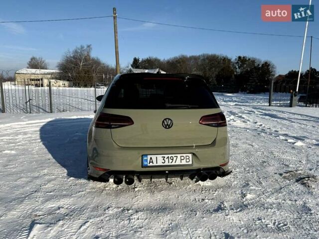 Зеленый Фольксваген Гольф Р, объемом двигателя 2 л и пробегом 155 тыс. км за 23300 $, фото 32 на Automoto.ua