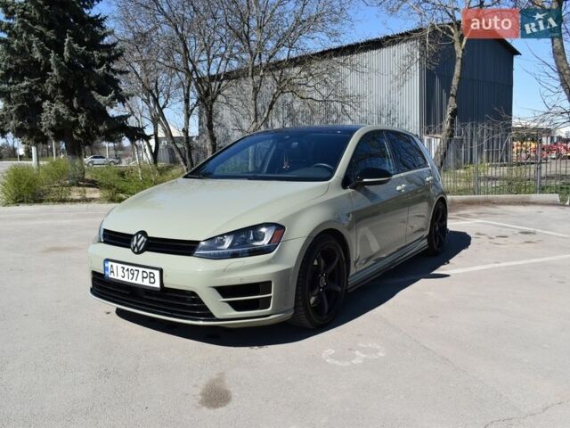 Зеленый Фольксваген Гольф Р, объемом двигателя 2 л и пробегом 155 тыс. км за 22500 $, фото 4 на Automoto.ua