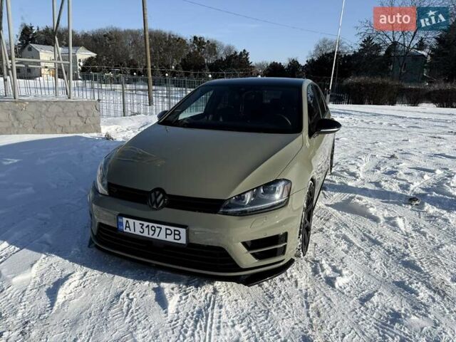 Зеленый Фольксваген Гольф Р, объемом двигателя 2 л и пробегом 155 тыс. км за 23300 $, фото 2 на Automoto.ua