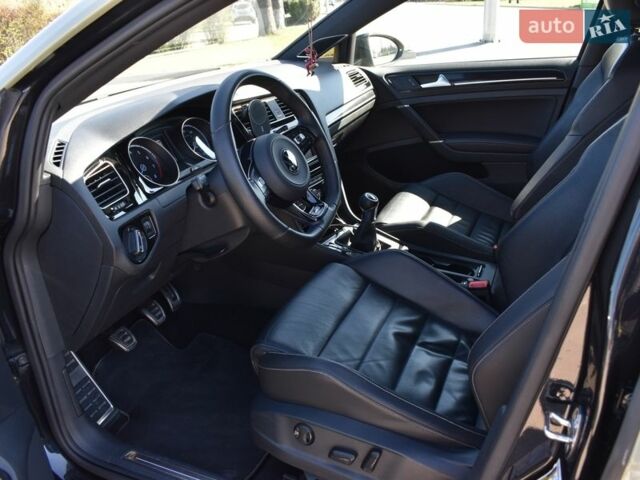 Зеленый Фольксваген Гольф Р, объемом двигателя 2 л и пробегом 155 тыс. км за 22500 $, фото 14 на Automoto.ua