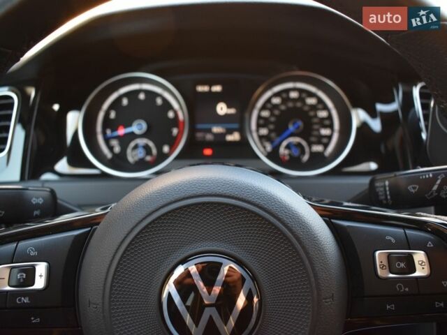 Зеленый Фольксваген Гольф Р, объемом двигателя 2 л и пробегом 155 тыс. км за 22500 $, фото 30 на Automoto.ua