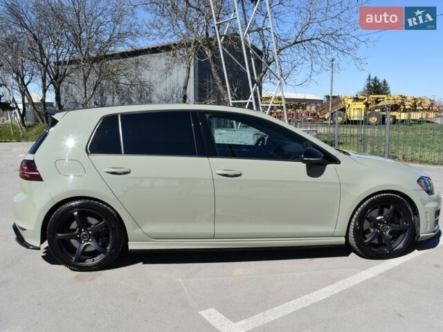 Зеленый Фольксваген Гольф Р, объемом двигателя 2 л и пробегом 155 тыс. км за 22500 $, фото 24 на Automoto.ua