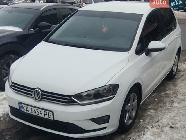 Белый Фольксваген Гольф Спортсван, объемом двигателя 2 л и пробегом 149 тыс. км за 14600 $, фото 8 на Automoto.ua